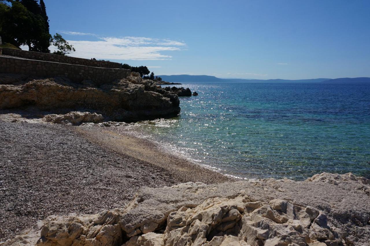 Apartment Layla - Intermezzo With Sea View In Center Of Rabac Exterior photo