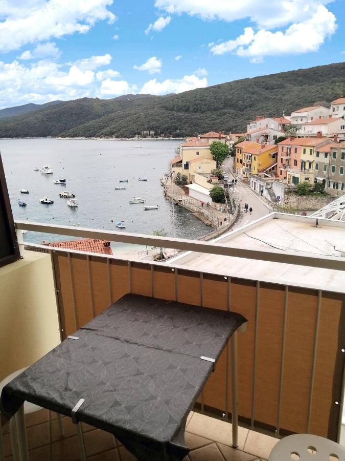 Apartment Layla - Intermezzo With Sea View In Center Of Rabac Exterior photo